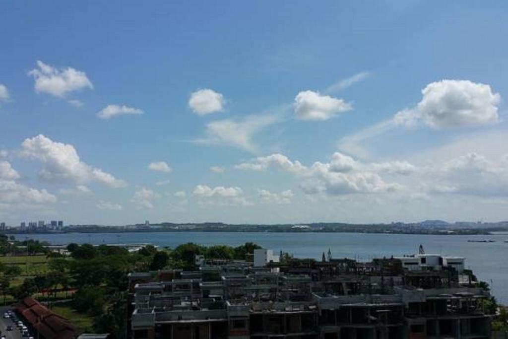 Experience The Coast - Hostahome Suites At Paragon Residence Near Downtown Johor Bahru Zewnętrze zdjęcie